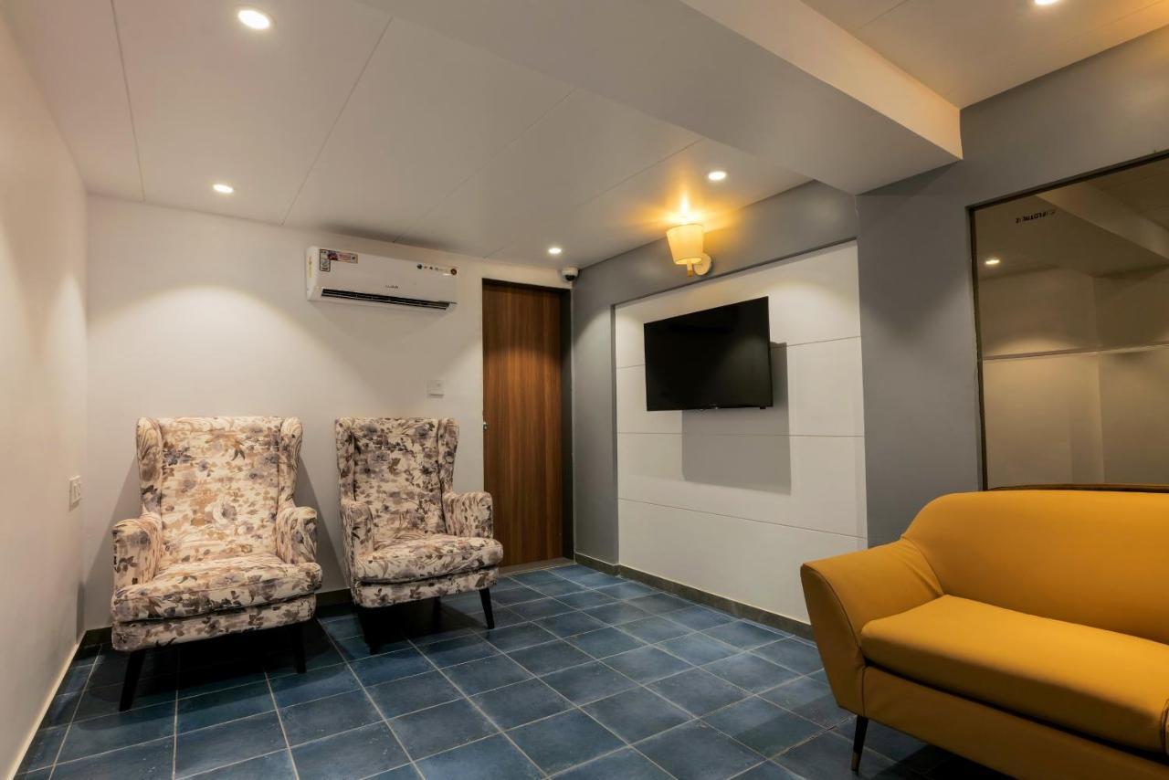 Gold Beach Villa دامان المظهر الخارجي الصورة